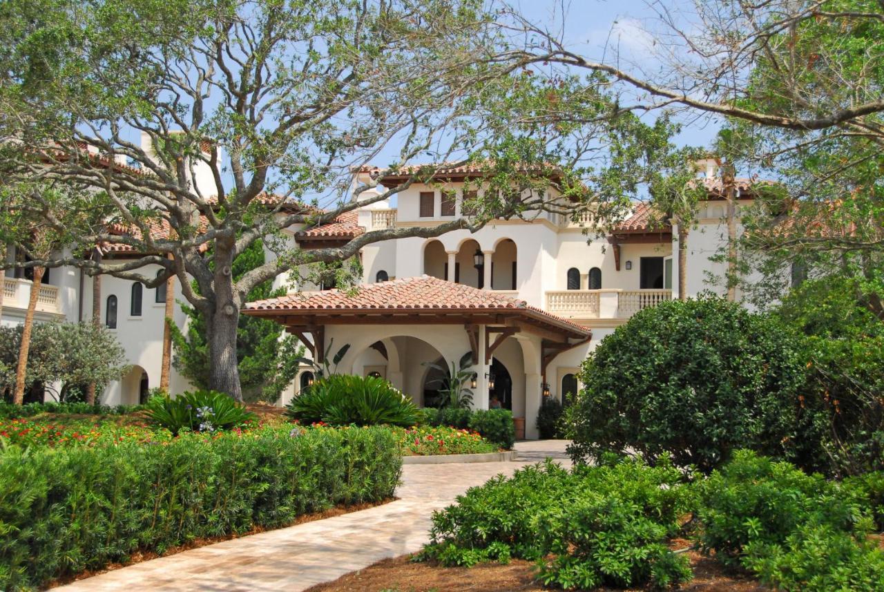Hotel The Cloister Sea Island Esterno foto